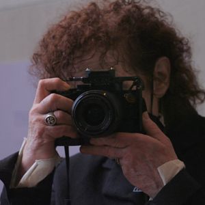 Fotoğraf All The Beauty And The Bloodshed