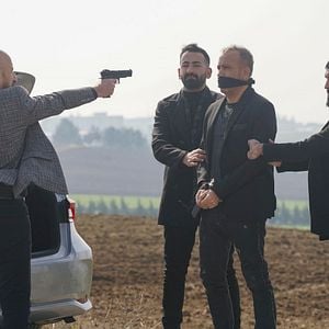 Fotoğraf Üçlü Pürüz