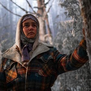 Fotoğraf Courtney Eaton