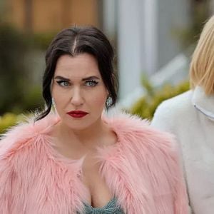 Fotoğraf Yasak Elma