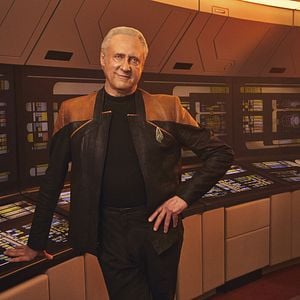 Fotoğraf Brent Spiner