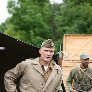 Fotoğraf Come Out Fighting