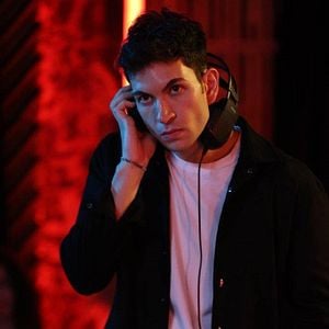 Fotoğraf Kardeşlerim