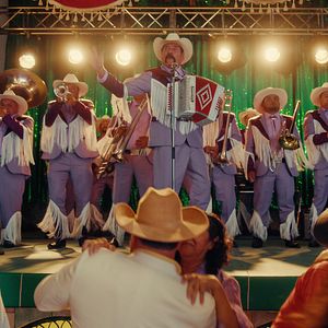 Fotoğraf Efsane Olmak Zordur