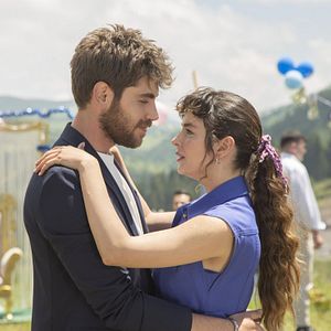 Fotoğraf Vermem Seni Ellere