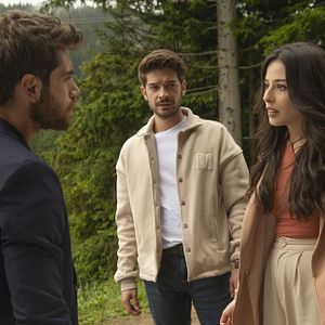 Fotoğraf Vermem Seni Ellere