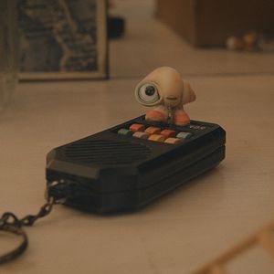 Fotoğraf Marcel The Shell With Shoes On