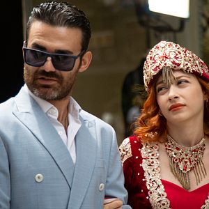 Fotoğraf Vermem Seni Ellere