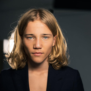 Fotoğraf Jett Gazley