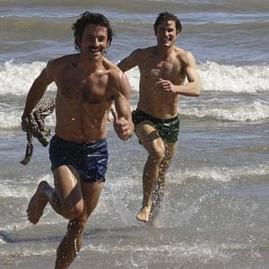 Fotoğraf Fellow Travelers