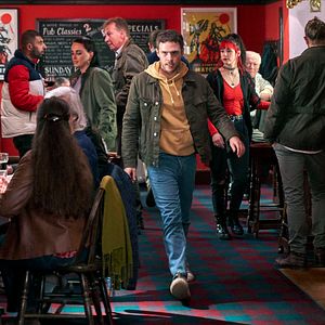 Fotoğraf Iain De Caestecker