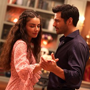 Fotoğraf Kader Bağları