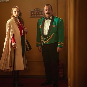 Fotoğraf Do Not Disturb: Ayzek ile Bir Gece