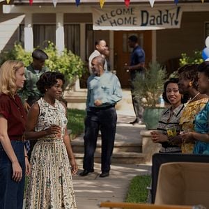 Fotoğraf Aja Naomi King