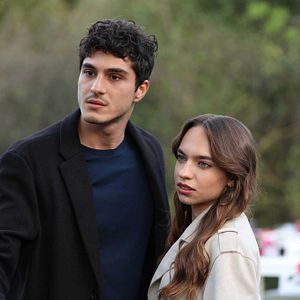 Fotoğraf Kendi Düşen Ağlamaz