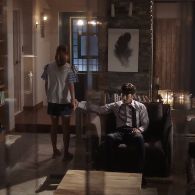 Fotoğraf Suspicious Partner
