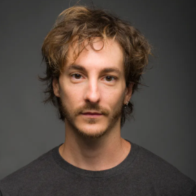 Fotoğraf Esteban Kukuriczka