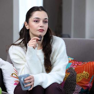 Fotoğraf Kendi Düşen Ağlamaz