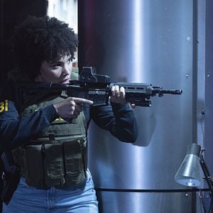 Fotoğraf Arıcı: Ölüm Kovanı