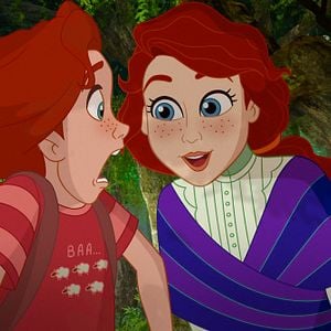 Fotoğraf A Greyhound Of A Girl