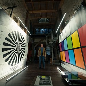 Fotoğraf Aasif Mandvi