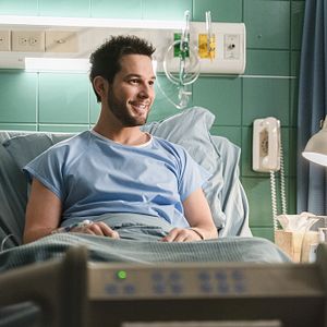 Fotoğraf Skylar Astin