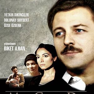 Fotoğraf Mavi Gözlü Dev: Nazım Hikmet