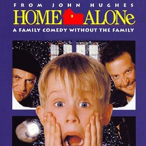 Fotoğraf Evde Tek Başına