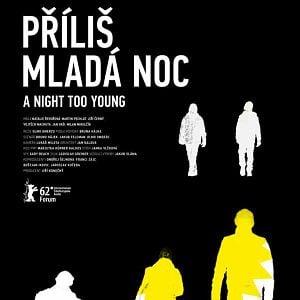 Fotoğraf Příliš mladá noc