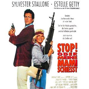 Fotoğraf Dur! Yoksa Annem Ateş Edecek