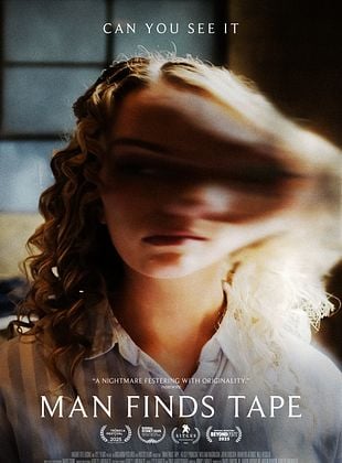  Man Finds Tape posteri