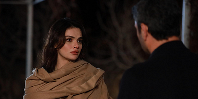 Uzak Şehir 8.Bölüm posteri