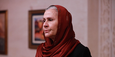 Uzak Şehir 11.Bölüm posteri