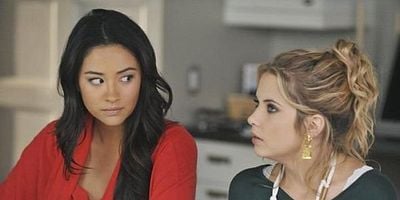 Let The Water Hold Me Down posteri