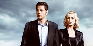 Chuck Versus The First Date posteri