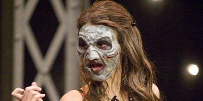 Tori the Zombie posteri