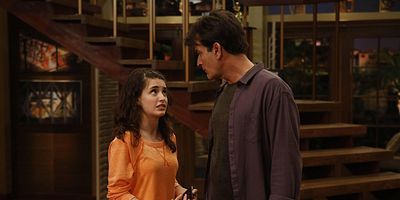 Charlie Outs a Patient posteri