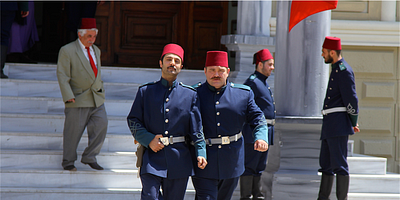 Zeyrek İle Çeyrek 1.Bölüm posteri