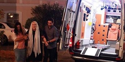 Eşkiya Dünyaya Hükümdar Olmaz 8.Bölüm posteri