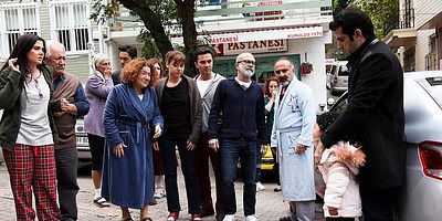 Kocamın Ailesi 56.Bölüm posteri