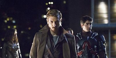 Pilot - Part 1 posteri