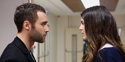 Acı Aşk 6.Bölüm posteri