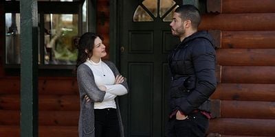 İlişki Durumu Karışık 34.Bölüm posteri