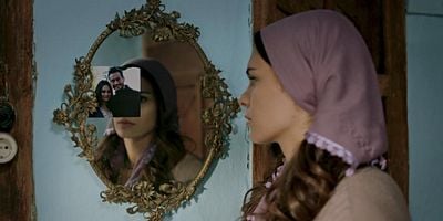 Yeşil Deniz 71.Bölüm posteri