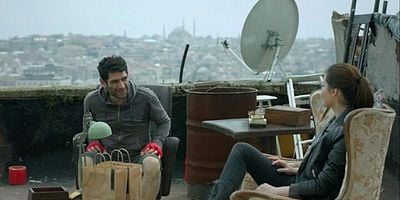 Kanıt: Ateş Üstünde 1.Bölüm posteri