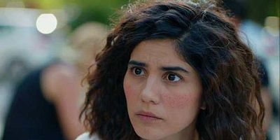 Seviyor Sevmiyor 5.Bölüm posteri