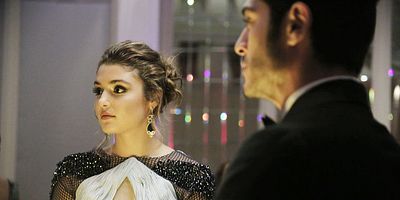 Aşk Laftan Anlamaz 9.Bölüm posteri