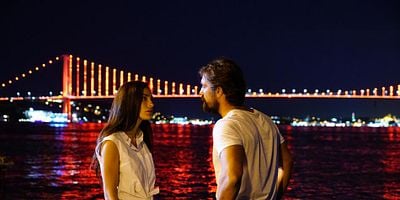 Kördüğüm 28.Bölüm posteri