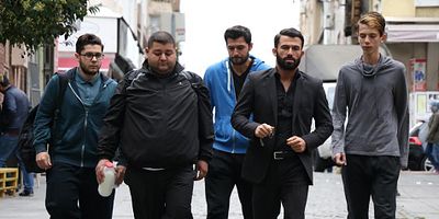 Kertenkele 76.Bölüm posteri