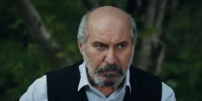 Eşkiya Dünyaya Hükümdar Olmaz 45.Bölüm posteri